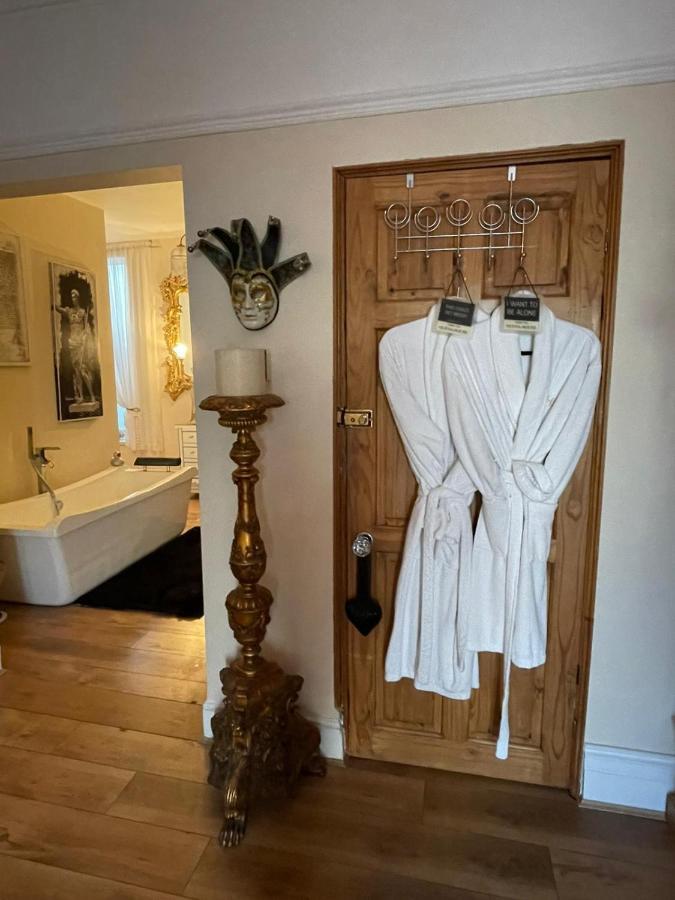 Olivia House Bed & Breakfast Porthcawl Eksteriør bilde