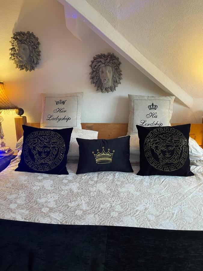 Olivia House Bed & Breakfast Porthcawl Eksteriør bilde