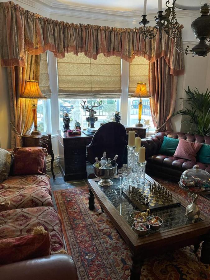 Olivia House Bed & Breakfast Porthcawl Eksteriør bilde