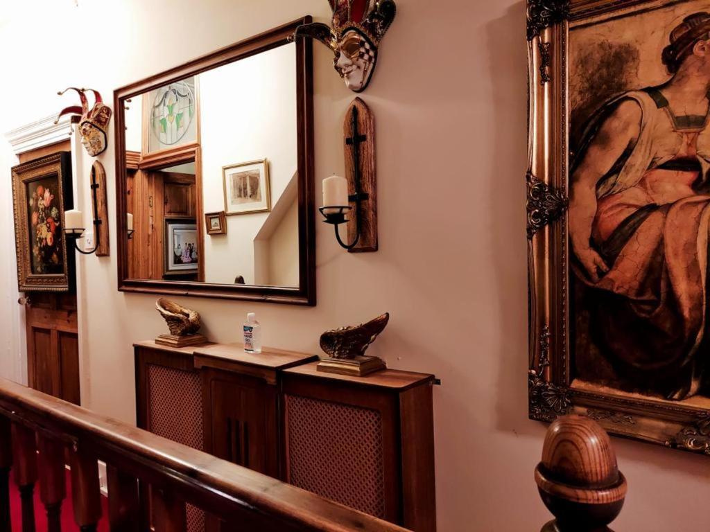 Olivia House Bed & Breakfast Porthcawl Eksteriør bilde