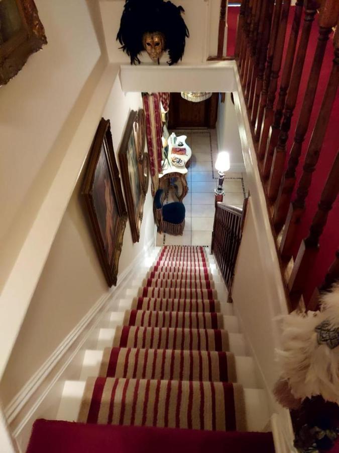 Olivia House Bed & Breakfast Porthcawl Eksteriør bilde