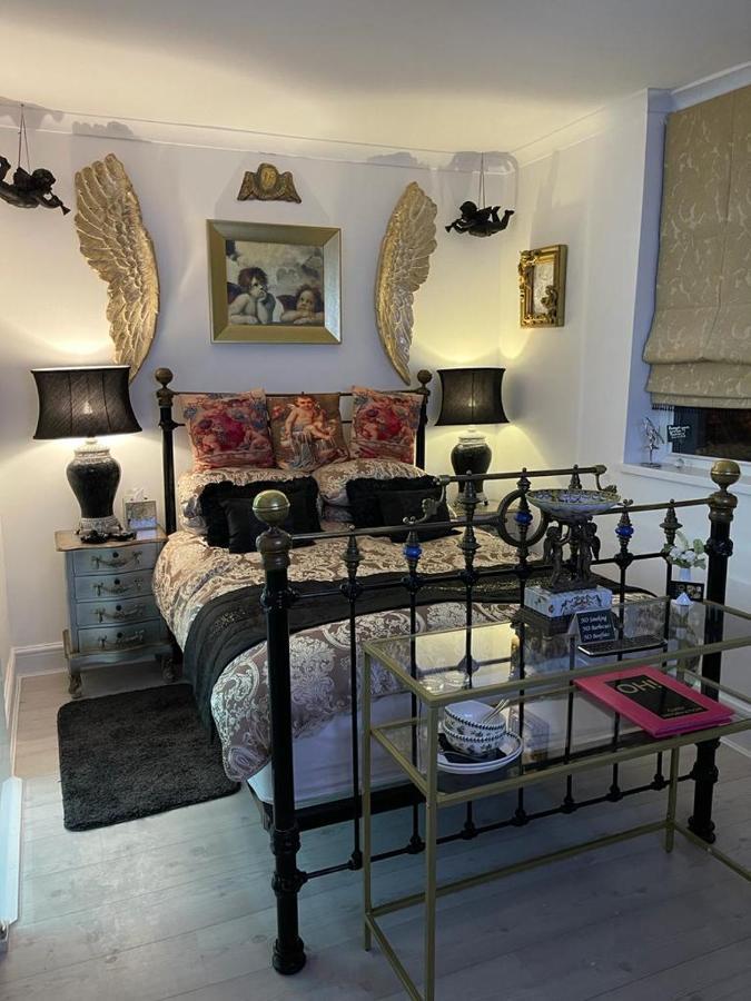 Olivia House Bed & Breakfast Porthcawl Eksteriør bilde